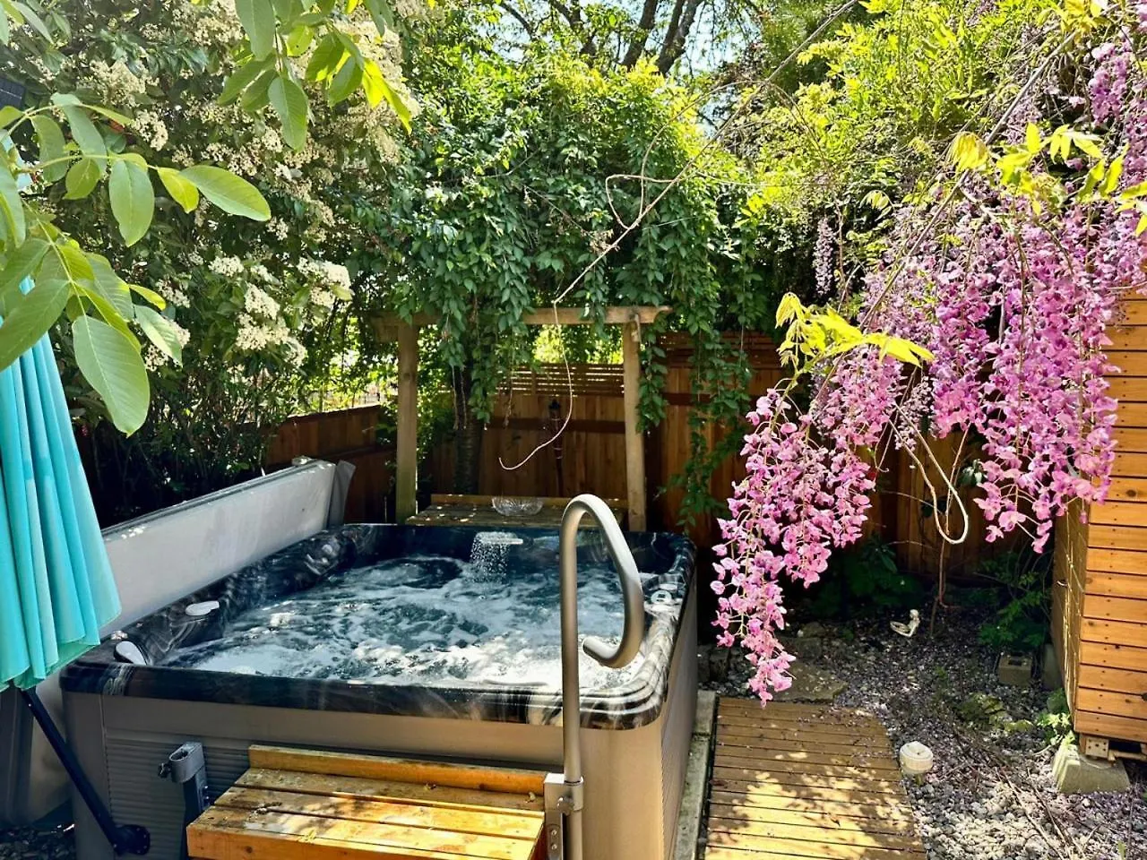 The Burke House On 19Th - 2 Bed 1 Bath Apartment Seattle